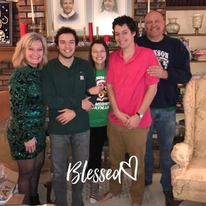 Meet your Posher, Cindi